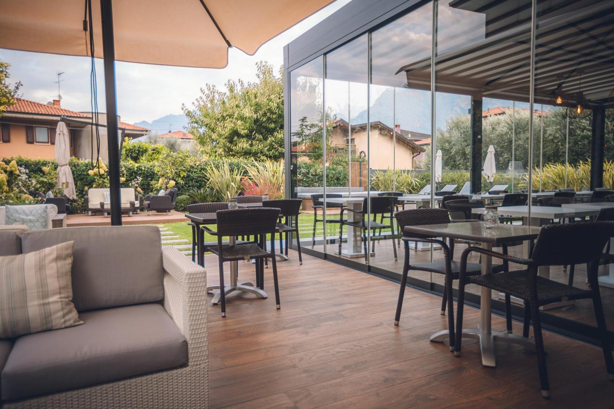 Hotel Villa Alberta Nago Eksteriør billede