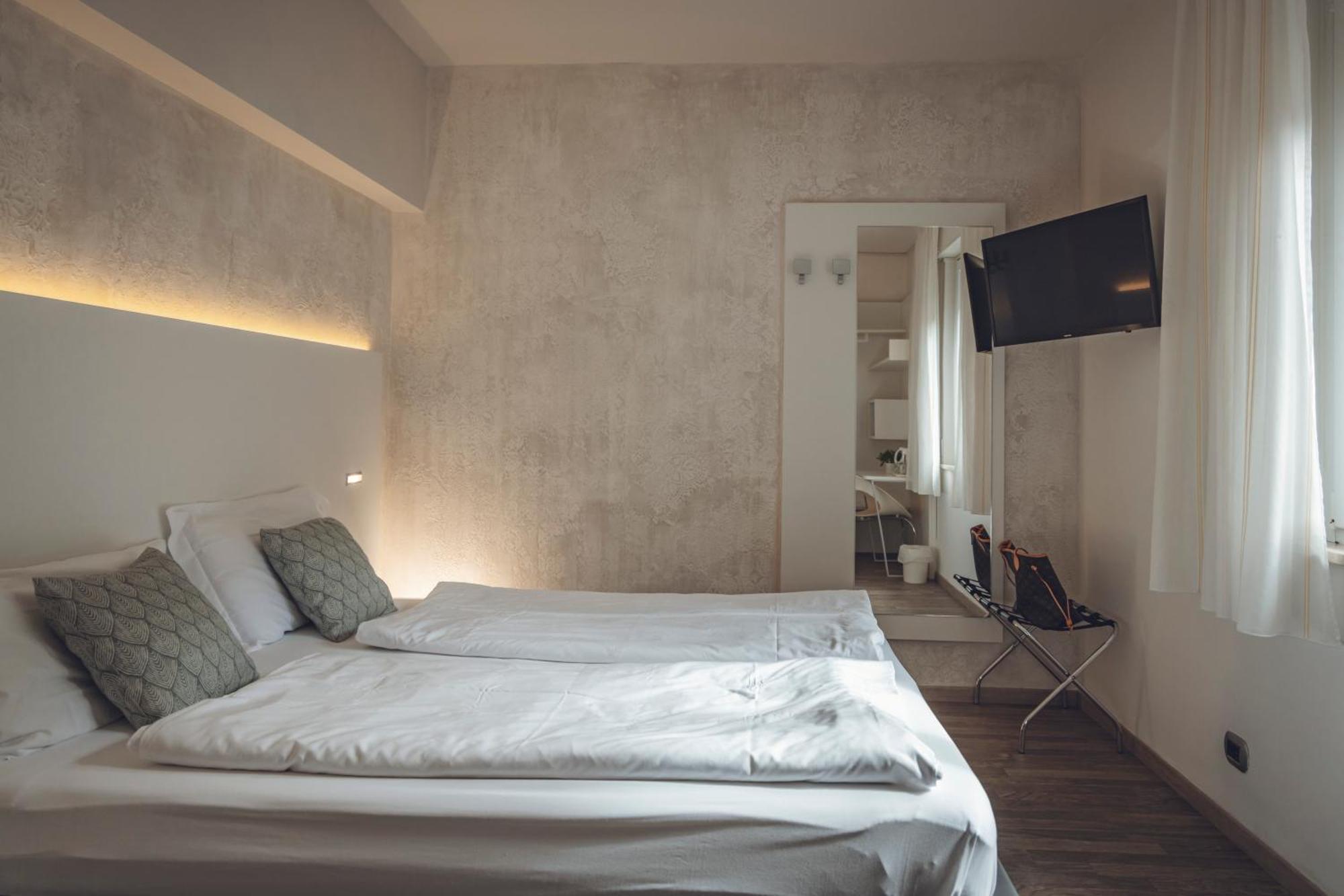Hotel Villa Alberta Nago Eksteriør billede